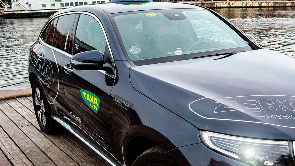 Danish taxi business TAXA 4×35 undergoes a digital transformation and enhances their competitiveness