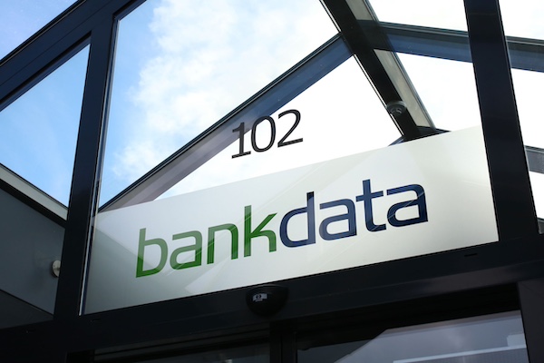 Case: Bankdatas nye, digitale arbejdsplads kombinerer stor fleksibilitet med stærk sikkerhed