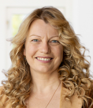 Lisbeth Loft, Globeteam
